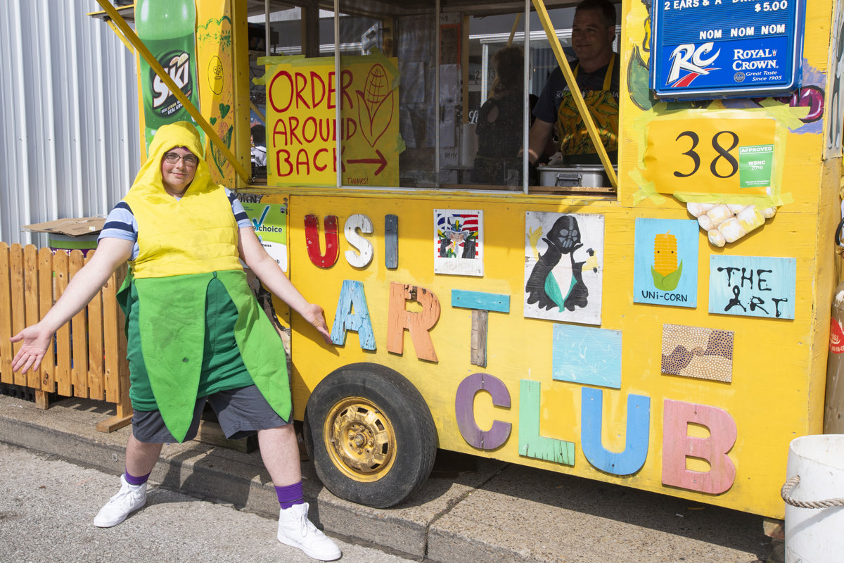 USI takes on Fall Fest, student-athletes to be showcased during annual parade