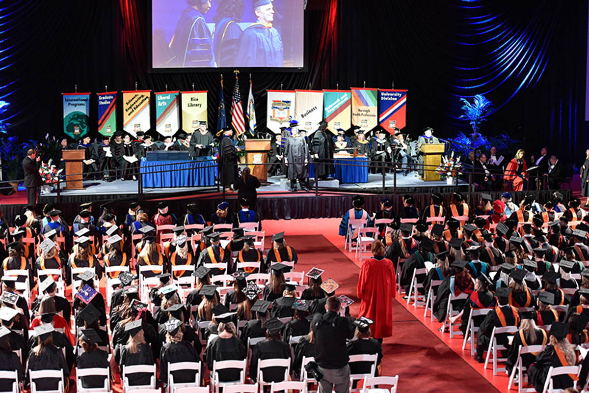 US News gives USI's MSN program top marks for veterans
