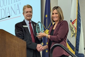 Nikki Roser ‘94 M‘98 named 2026 USI Distinguished Accountant  