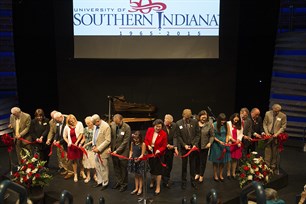 Ribbon Cutting DSC3931