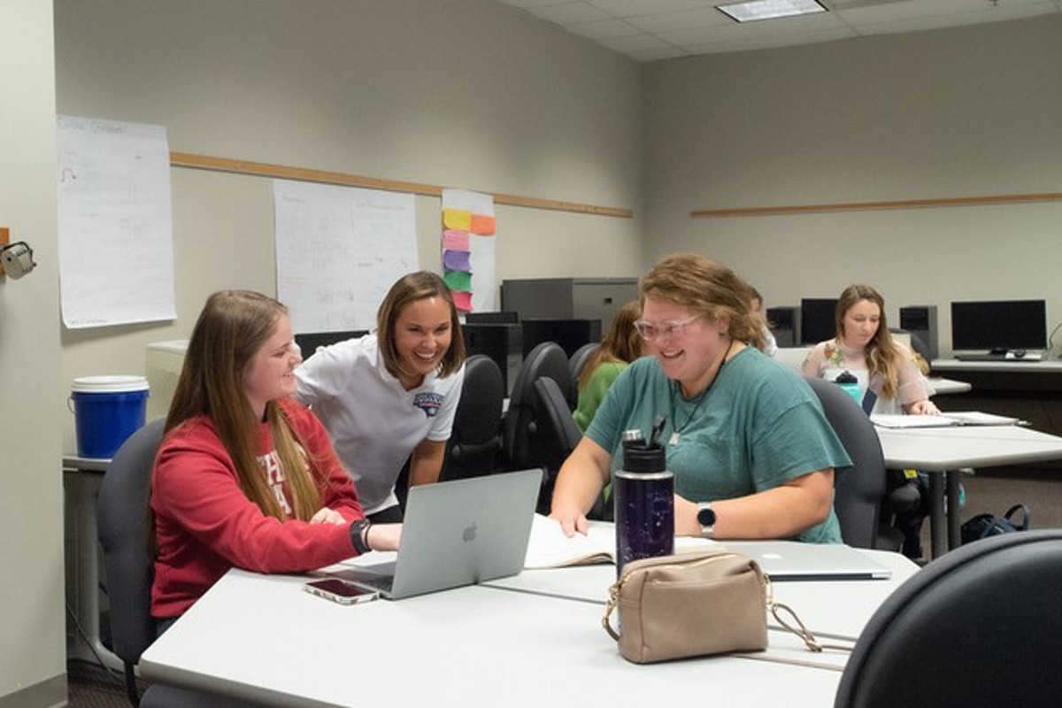 USI Pott College of Science, Engineering, and Education recognized as CAEP accredited program 