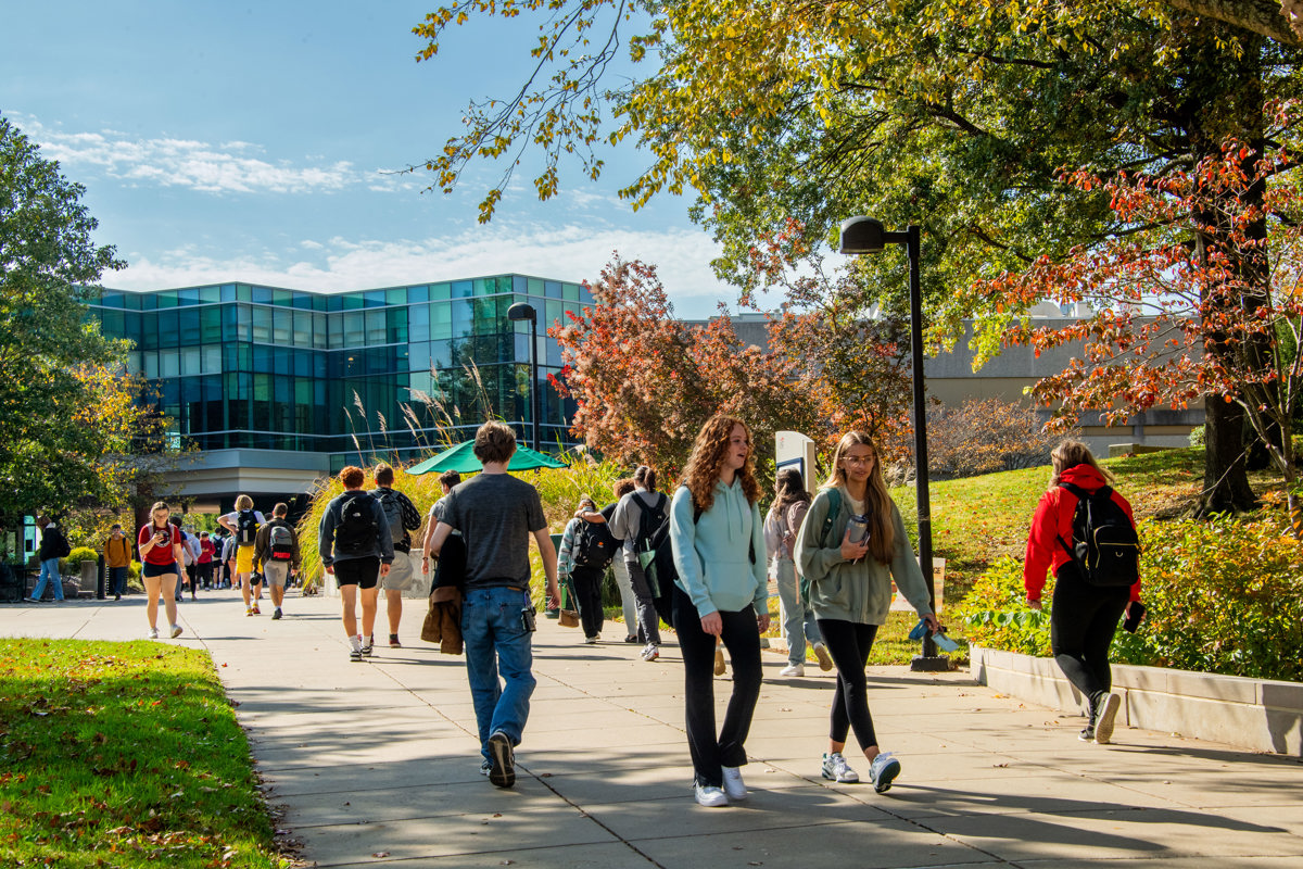 USI names over 2,150 undergraduate students to Fall Semester Dean’s List  - News article image
