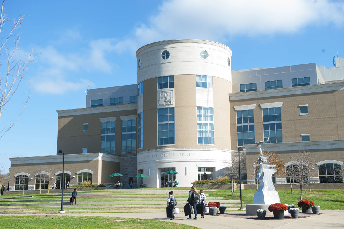 USI recognizes 36 freshmen as Class of 2021 Merit Scholars
