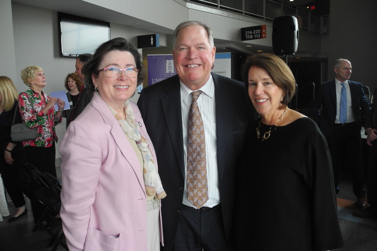 Dr. Linda L.M. Bennett and William and Mary Stone