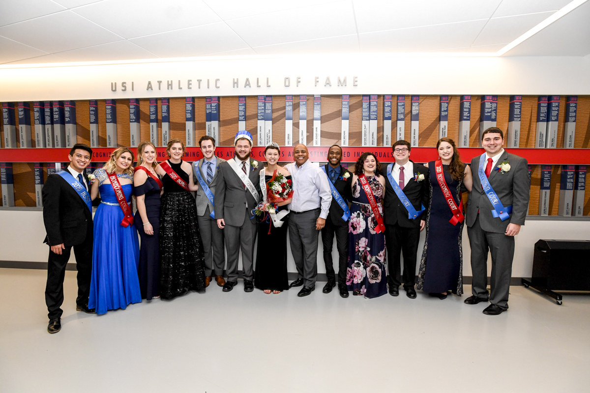 2020 USI Homecoming Court with Dr. Ronald Rochon, USI President