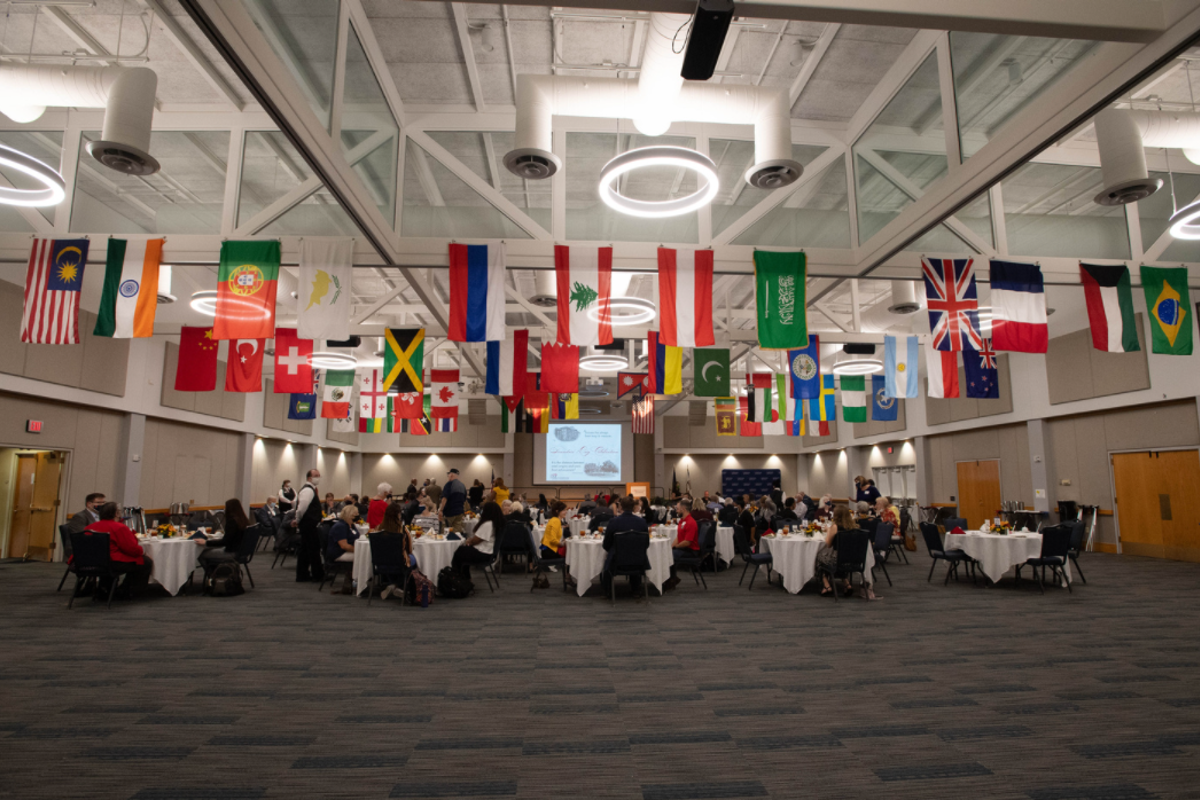 Members of the USI and Evansville communities gather to celebrate the University's founding figures.