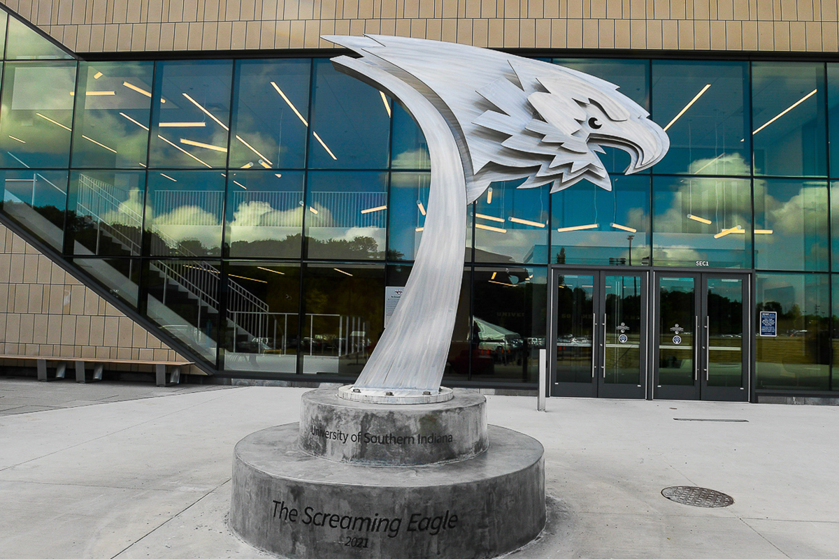 USI Board of Trustees votes unanimously to approve NCAA application for reclassification from Division II to Division I status