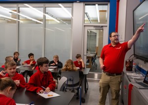 stem lab with elementary students