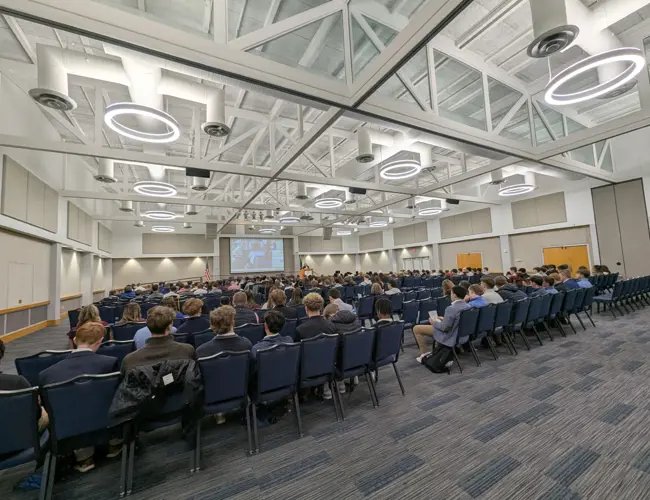 USI sees record-breaking number of students at High School Business Day 
