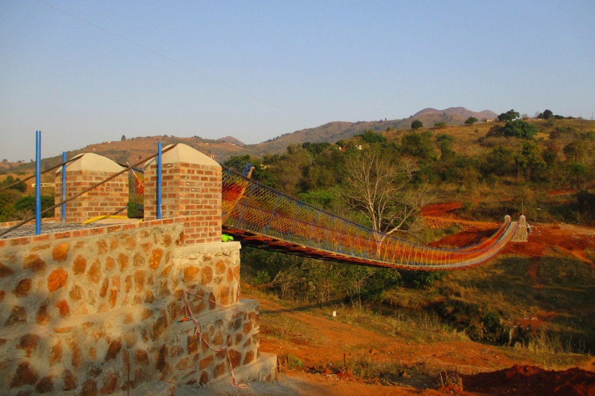 USI Engineers in Action to build largest footbridge to date in South Africa 