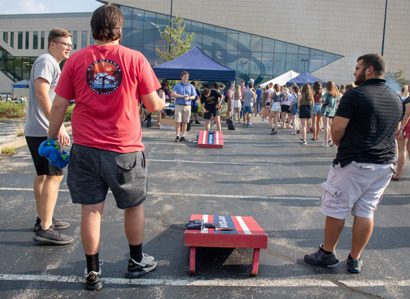 cornhole tourney