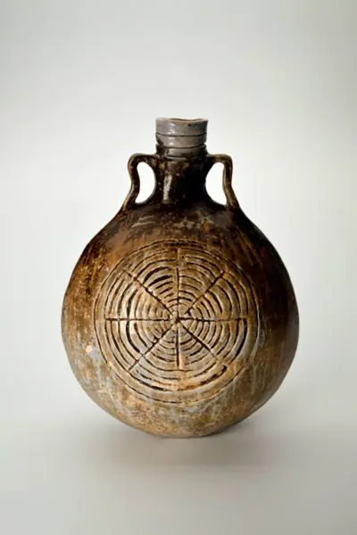 Jug, raku-fired clay, Hanna Arney