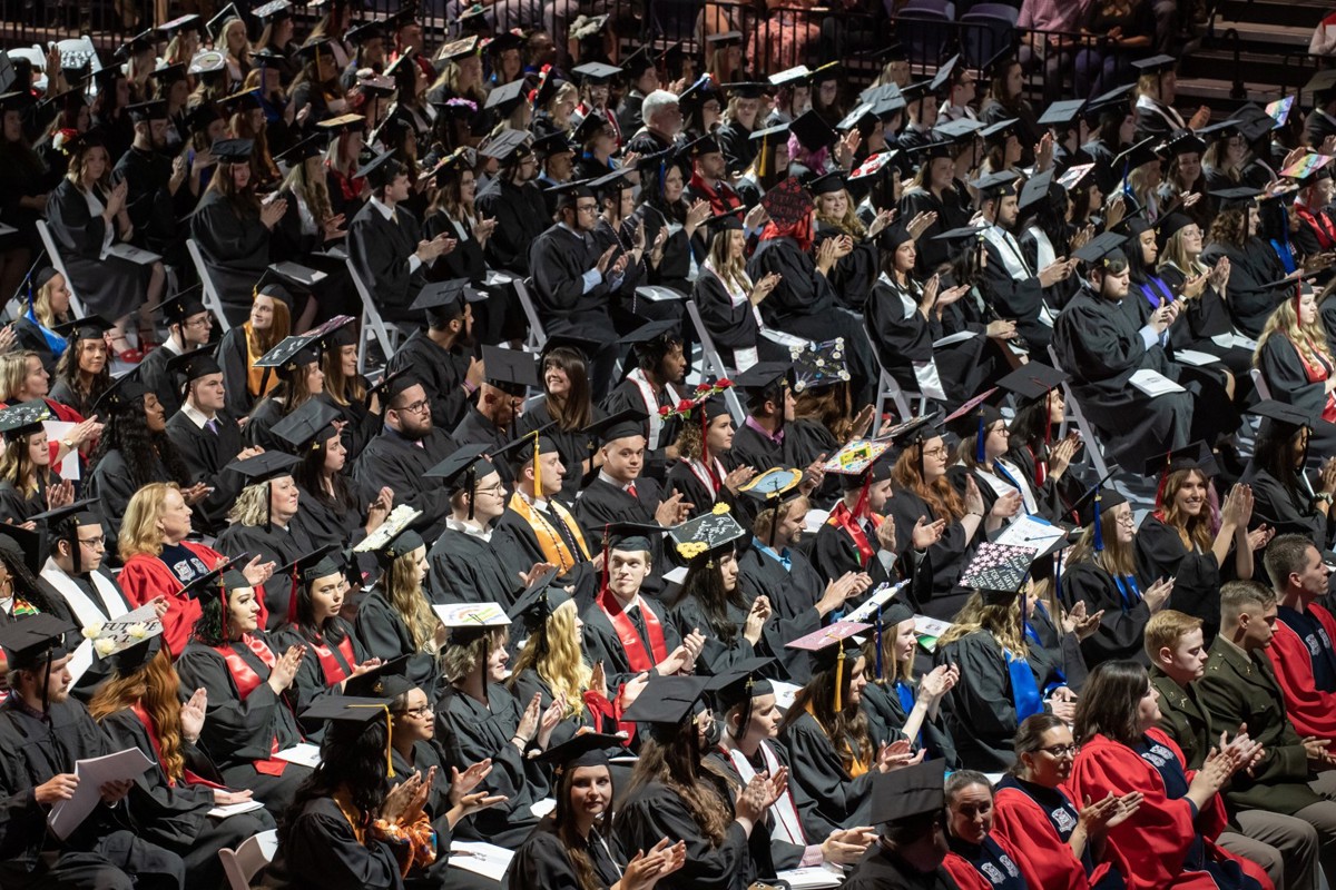 USI to hold two Fall Commencement Ceremonies to honor Fall 2022 graduates 