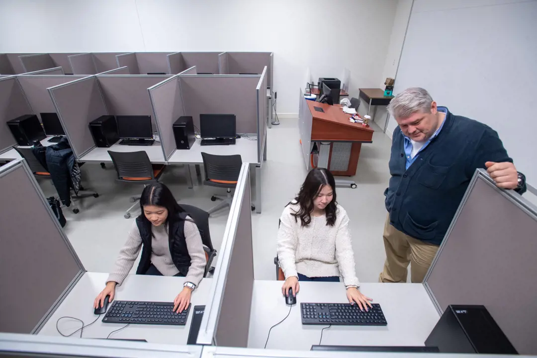 Judith A. and Robert E. Griffin Experimental Economics Laboratory