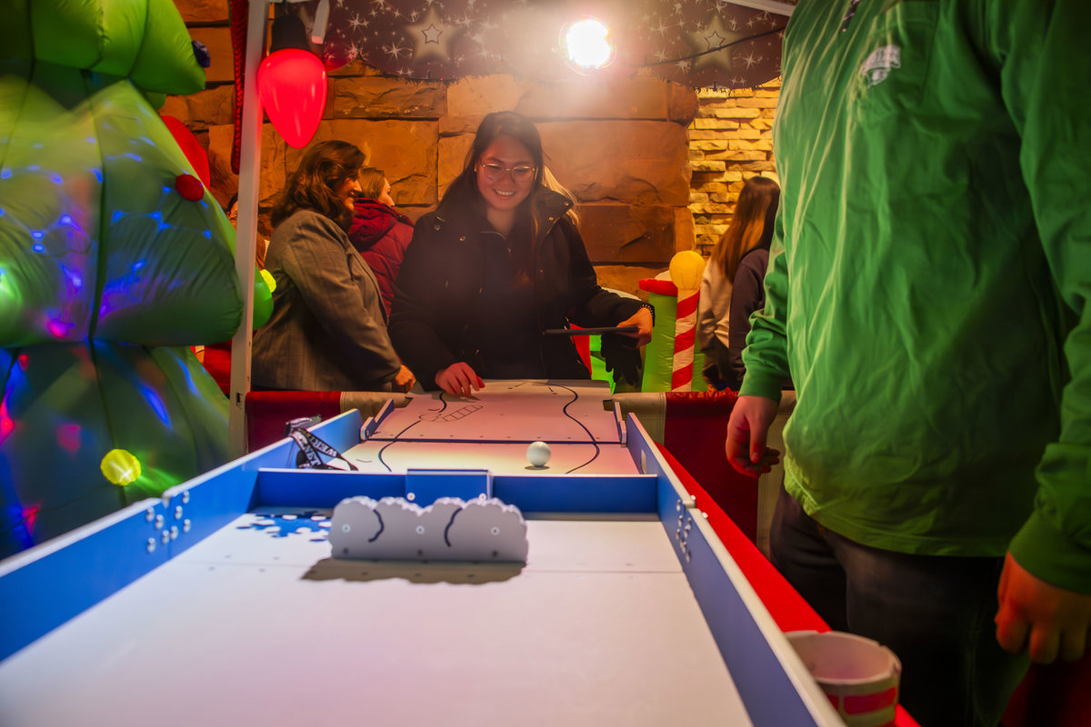 USI to host Lighting a Tradition December 4 