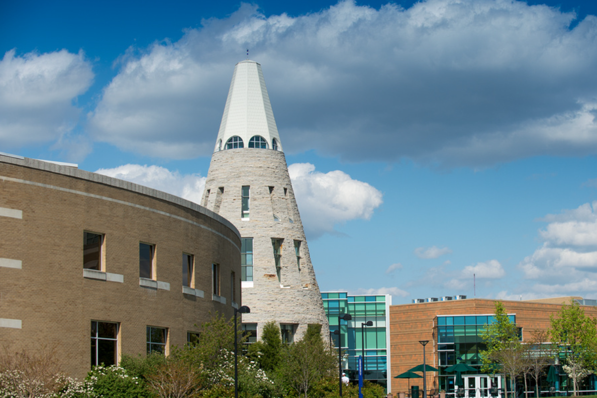 USI Student Government Association inducts members for 2025-26 academic year 